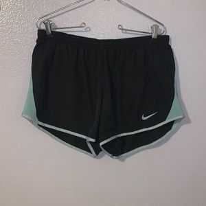 Nike Dri Fit black lined workout gym athletic shorts